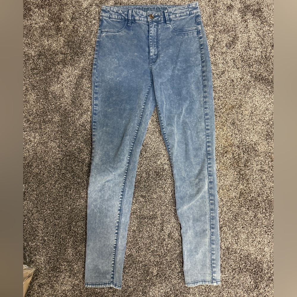 American Eagle Women's
High-Rise Acid Wash
Jeggings Size 4